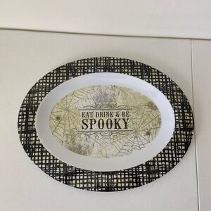 Simply Living Halloween Spooky spiderweb decorated plastic‎ party platter